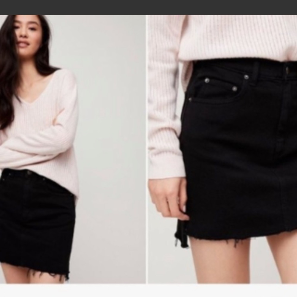 ☘️Wilfred free black denim skirt☘️